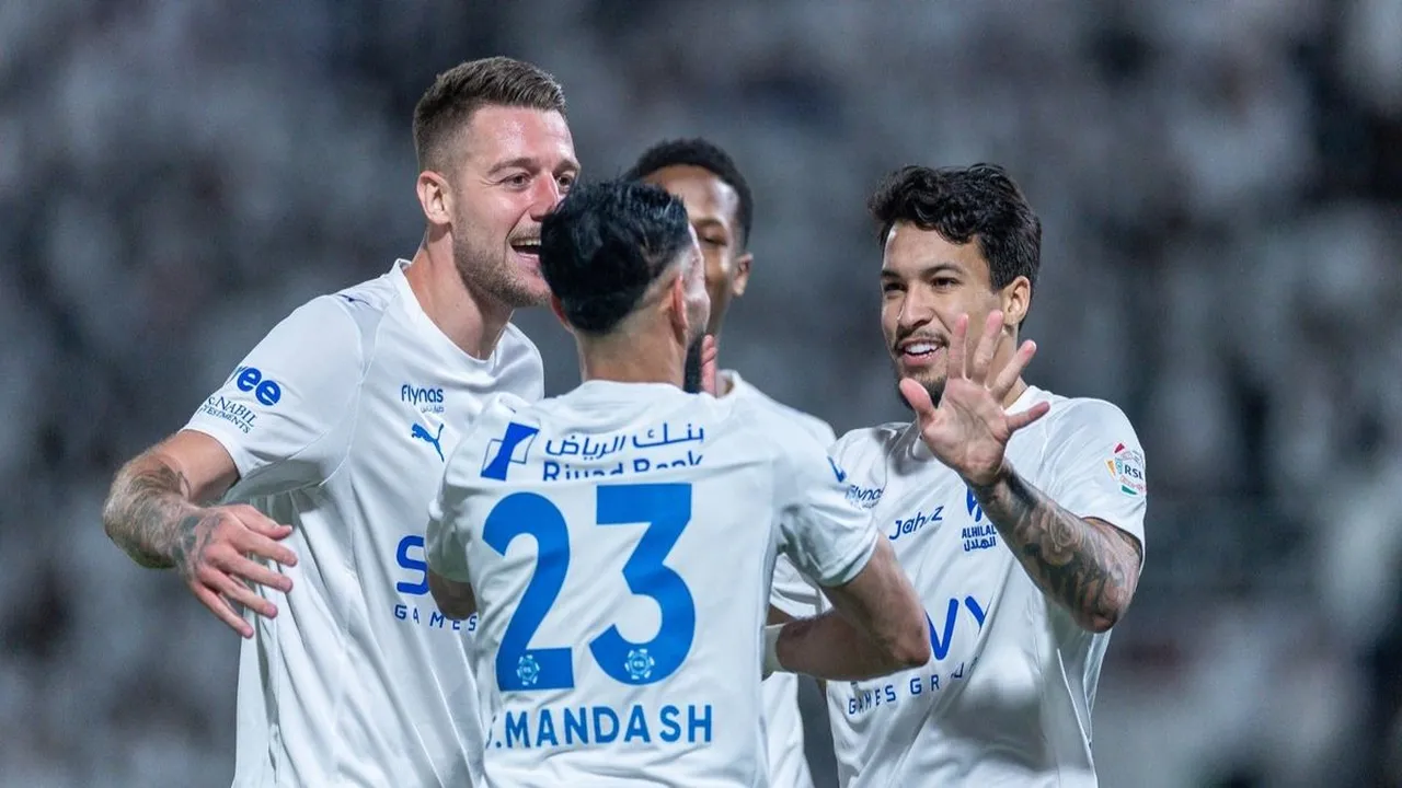 توقيت انطلاق مباراة الهلال والنجمة ضمن منافسات دوري روشن السعودي